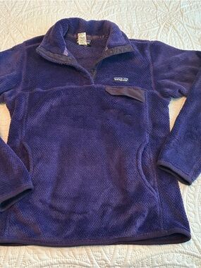 Patagonia Purple Fleece Pullover with Chest Pocket